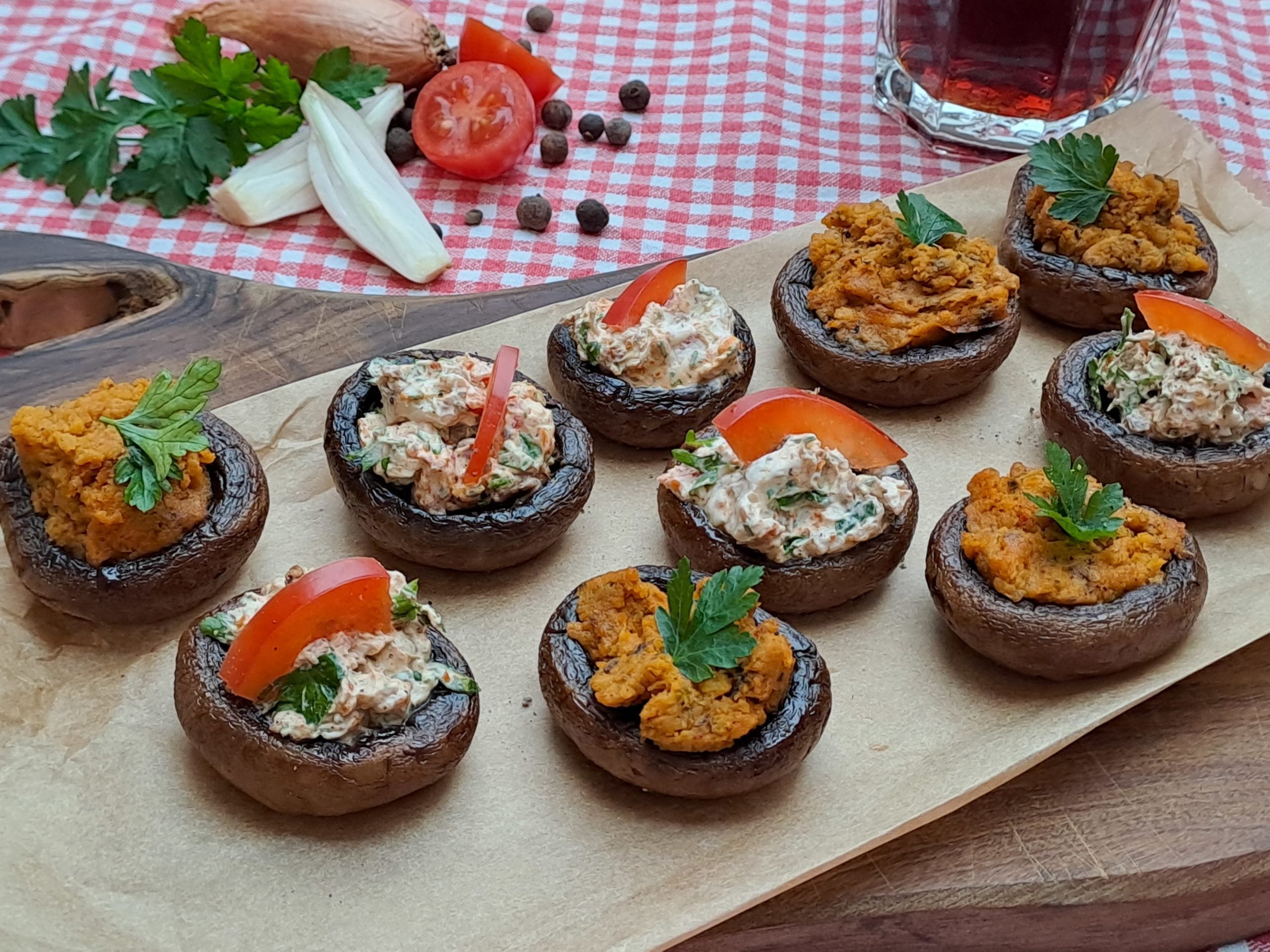 Gefüllte Champignons